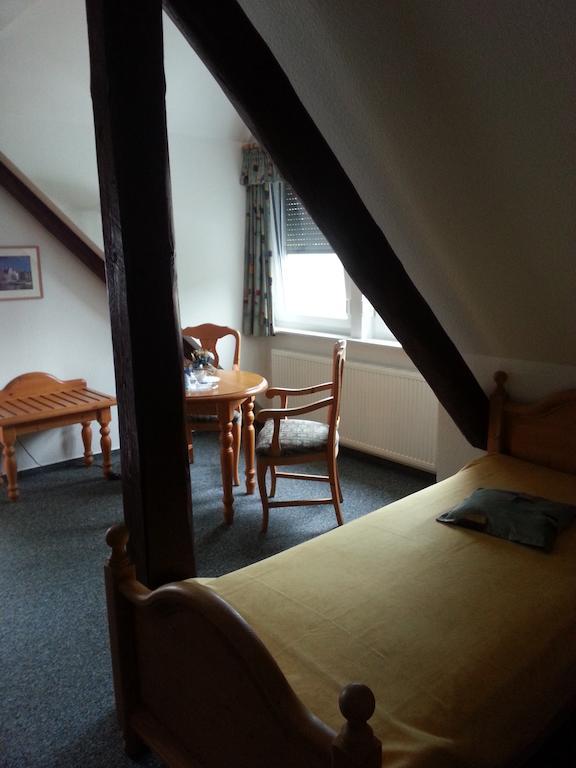 Landgasthaus Hesse Hamelin Rum bild
